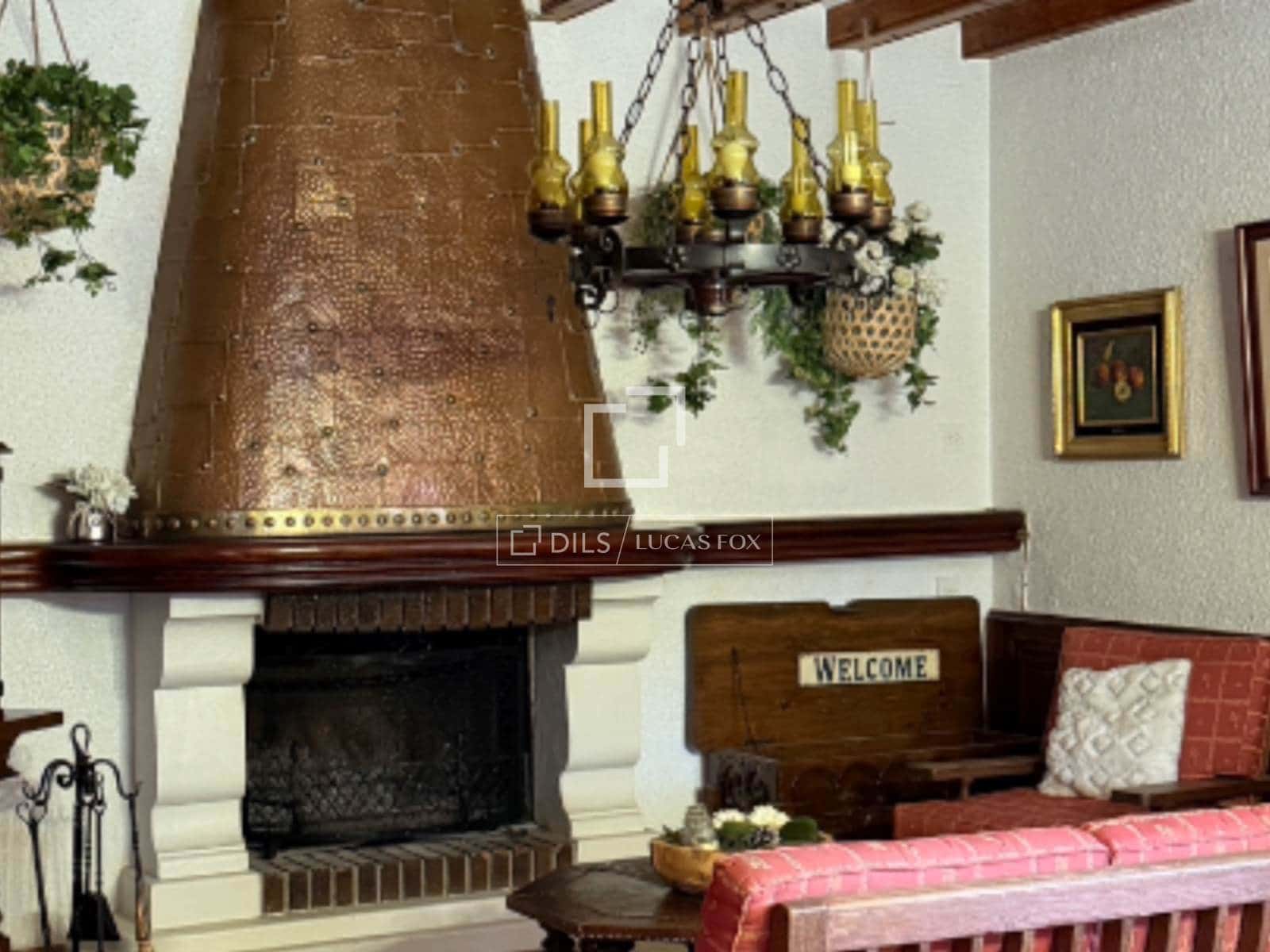13 sypialnia Finka/Dom wiejski na sprzedaż w Elda z basenem garażem - 980 000 € (Ref: 9815004)