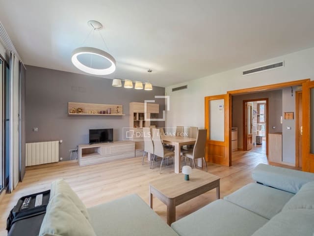 Apartamento de 3 habitaciones en València ciudad en alquiler con piscina garaje - 2.700 € (Ref: 9815005)
