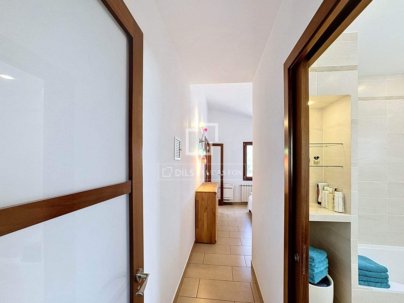 4 quarto Moradia para venda em Mahon / Mao com piscina - 925 000 € (Ref: 9815097)