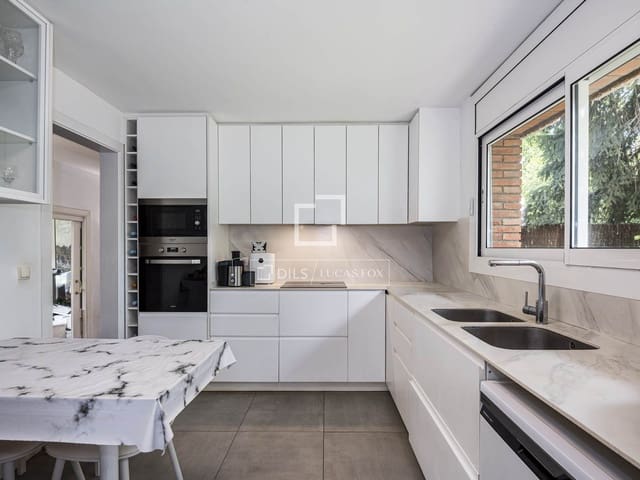 6 quarto Moradia para venda em Sant Cugat del Vallès com piscina garagem - 1 600 000 € (Ref: 9815100)