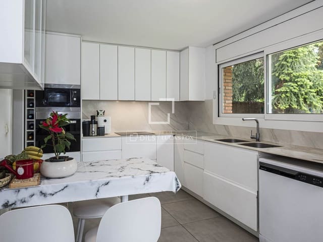 6 quarto Moradia para venda em Sant Cugat del Vallès com piscina garagem - 1 600 000 € (Ref: 9815100)