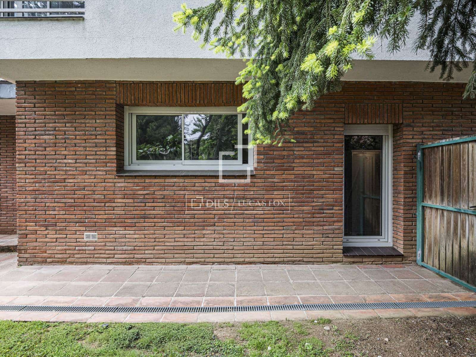 6 quarto Moradia para venda em Sant Cugat del Valles com piscina garagem - 1 600 000 € (Ref: 9815100)