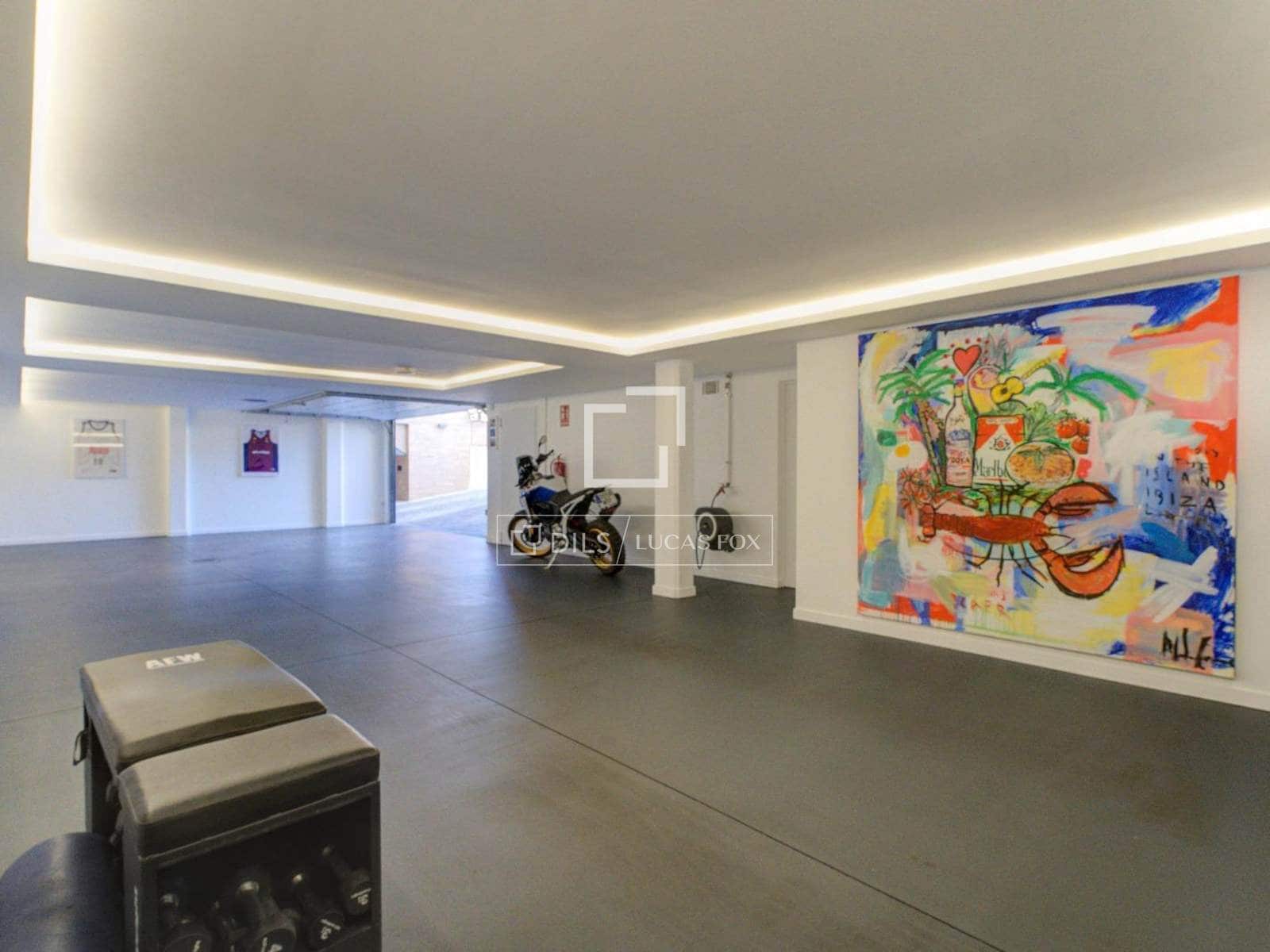 4 Zimmer Villa zu verkaufen in Las Rozas de Madrid mit Pool Garage - 1.890.000 € (Ref: 9815193)