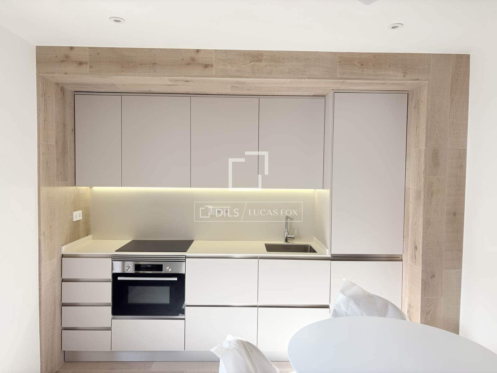 2 bedroom Apartment for sale in Ibiza / Eivissa town - € 450,000 (Ref: 9816113)