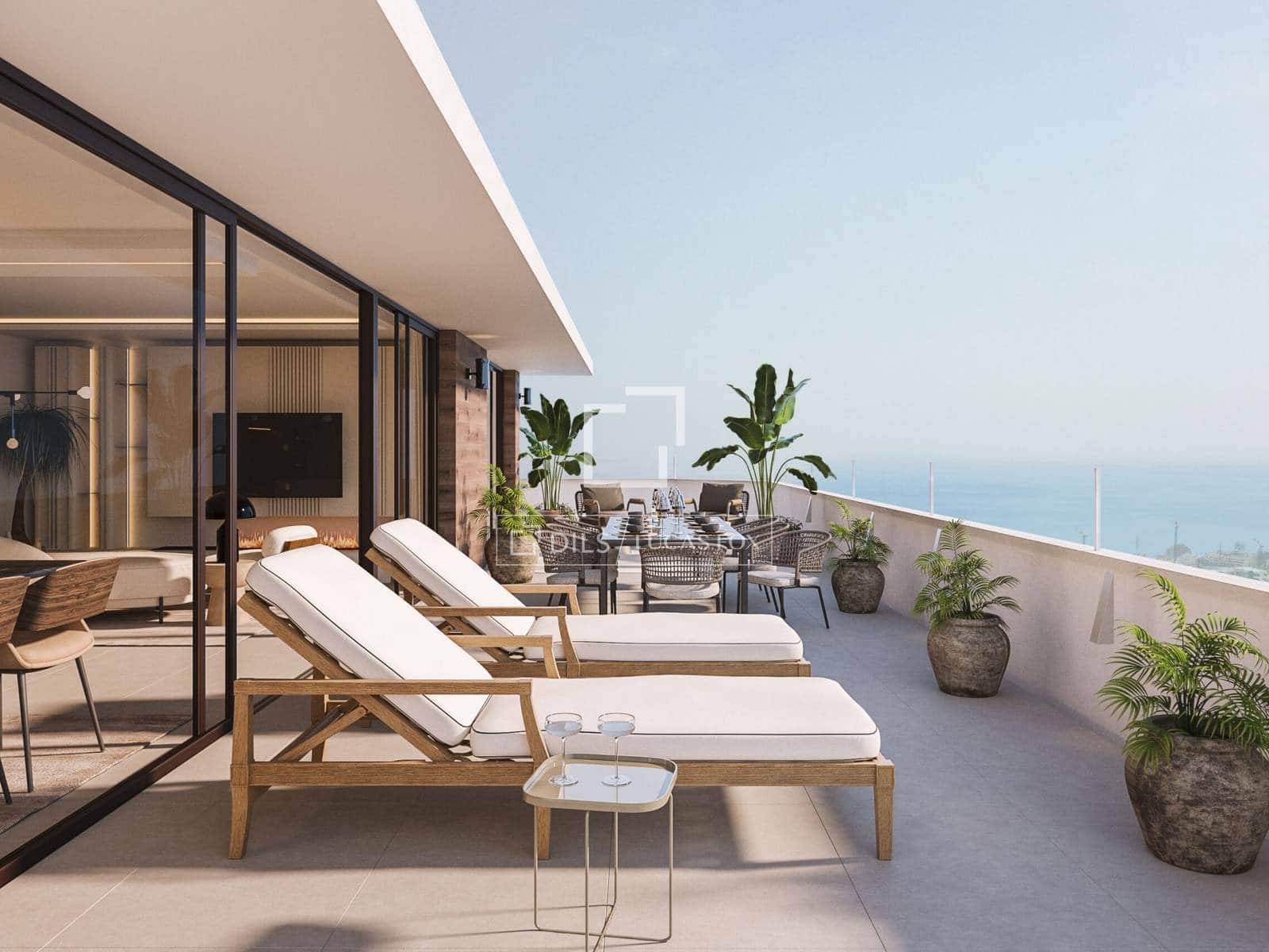 2 bedroom Apartment for sale in Benalmadena with pool garage - € 669,000 (Ref: 9816114)