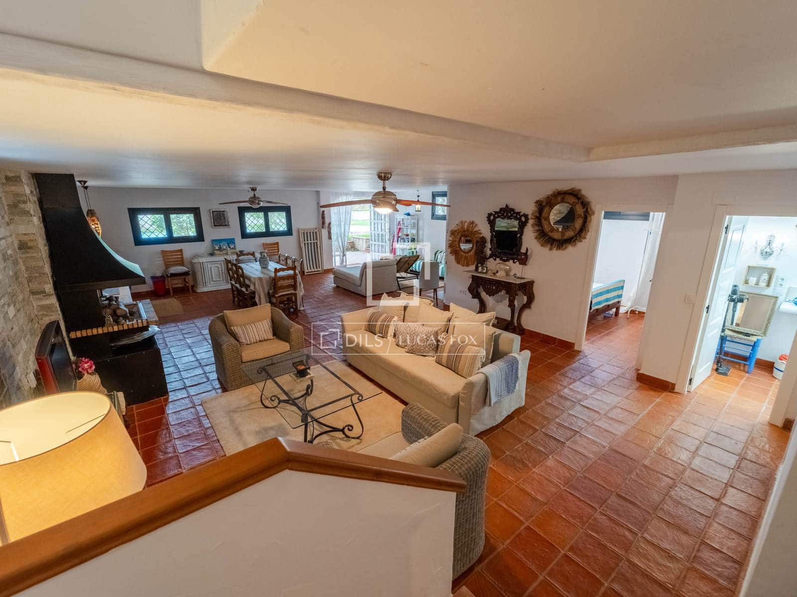 4 soveværelse Villa til leje i Riba-roja de Turia med swimmingpool garage - € 4.400 (Ref: 9816116)