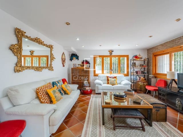 4 soveværelse Villa til leje i Riba-roja de Túria med swimmingpool garage - € 4.400 (Ref: 9816116)