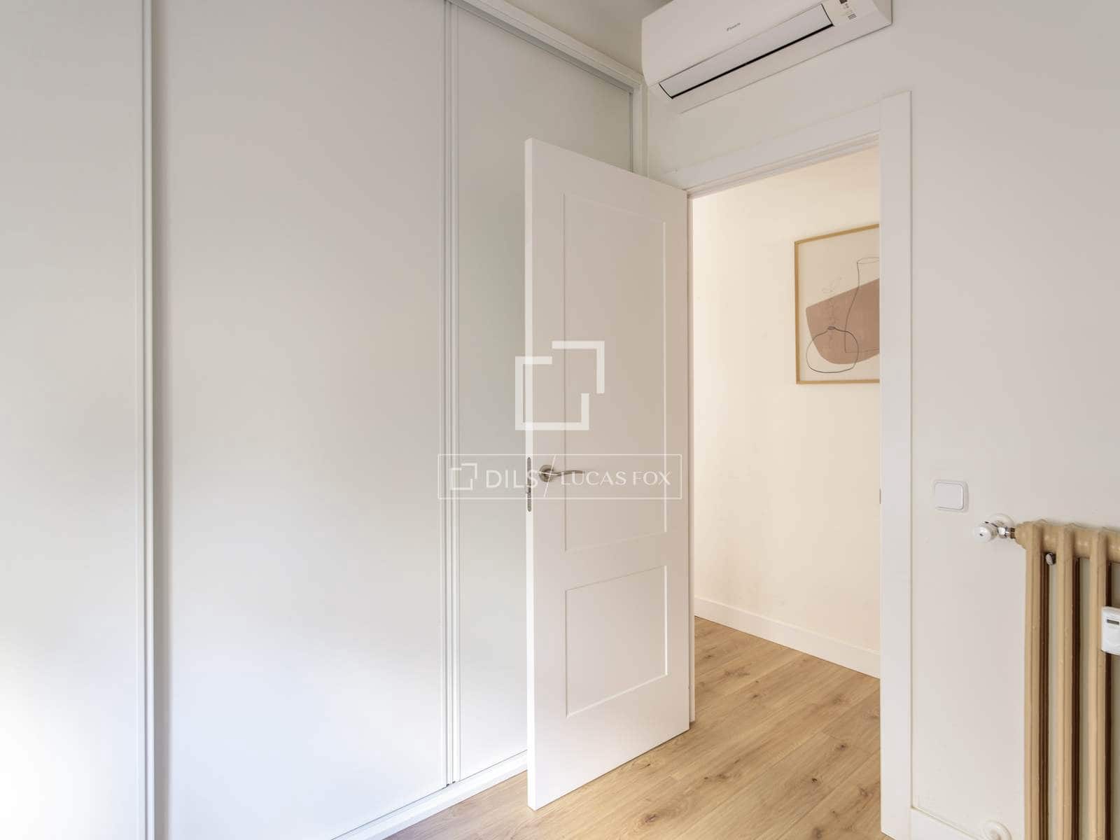 2 slaapkamer Appartement te koop in Madrid stad - € 1.019.000 (Ref: 9816361)