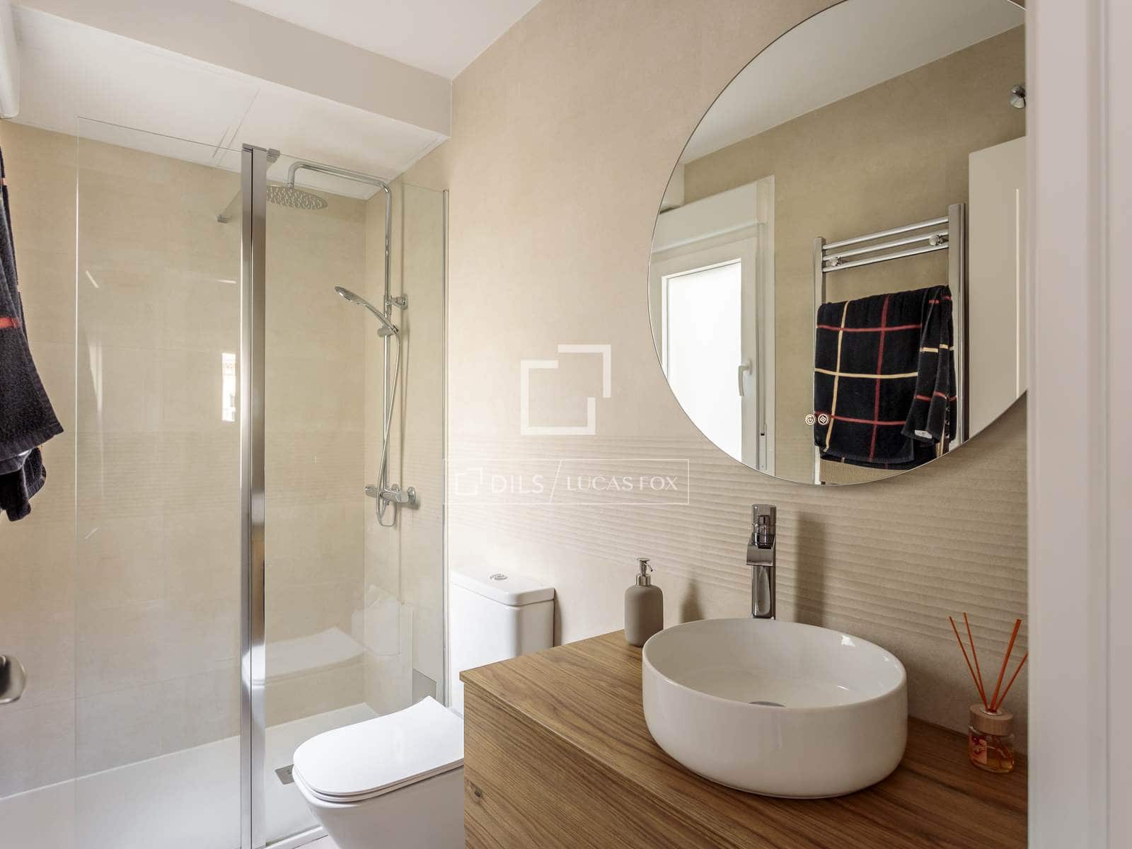 2 slaapkamer Appartement te koop in Madrid stad - € 1.019.000 (Ref: 9816361)