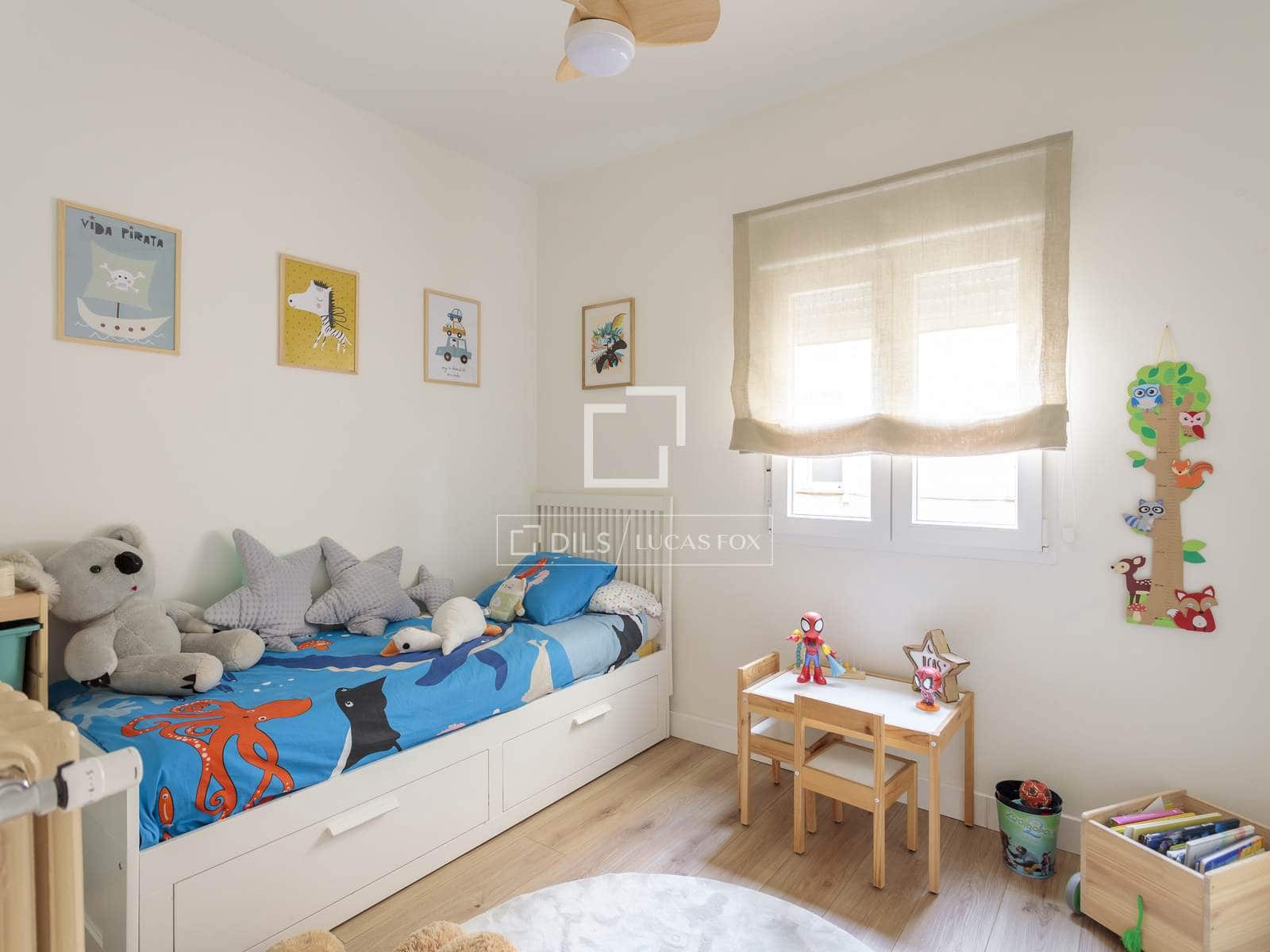 2 slaapkamer Appartement te koop in Madrid stad - € 1.019.000 (Ref: 9816361)