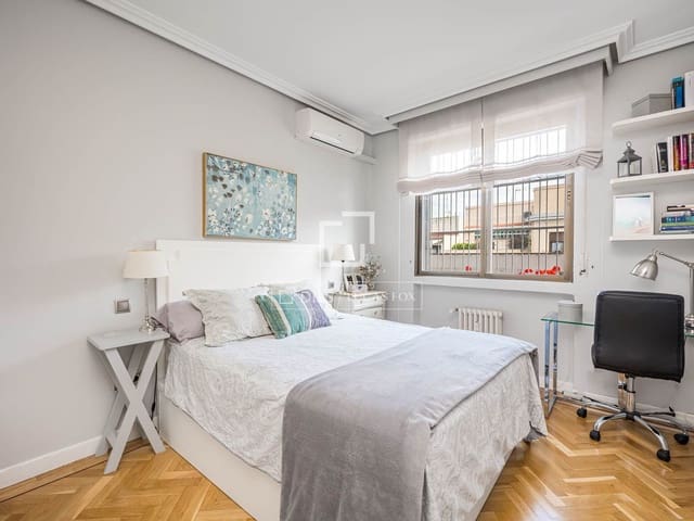 4 Zimmer Apartment zu verkaufen in Madrid Stadt - 1.420.000 € (Ref: 9816362)