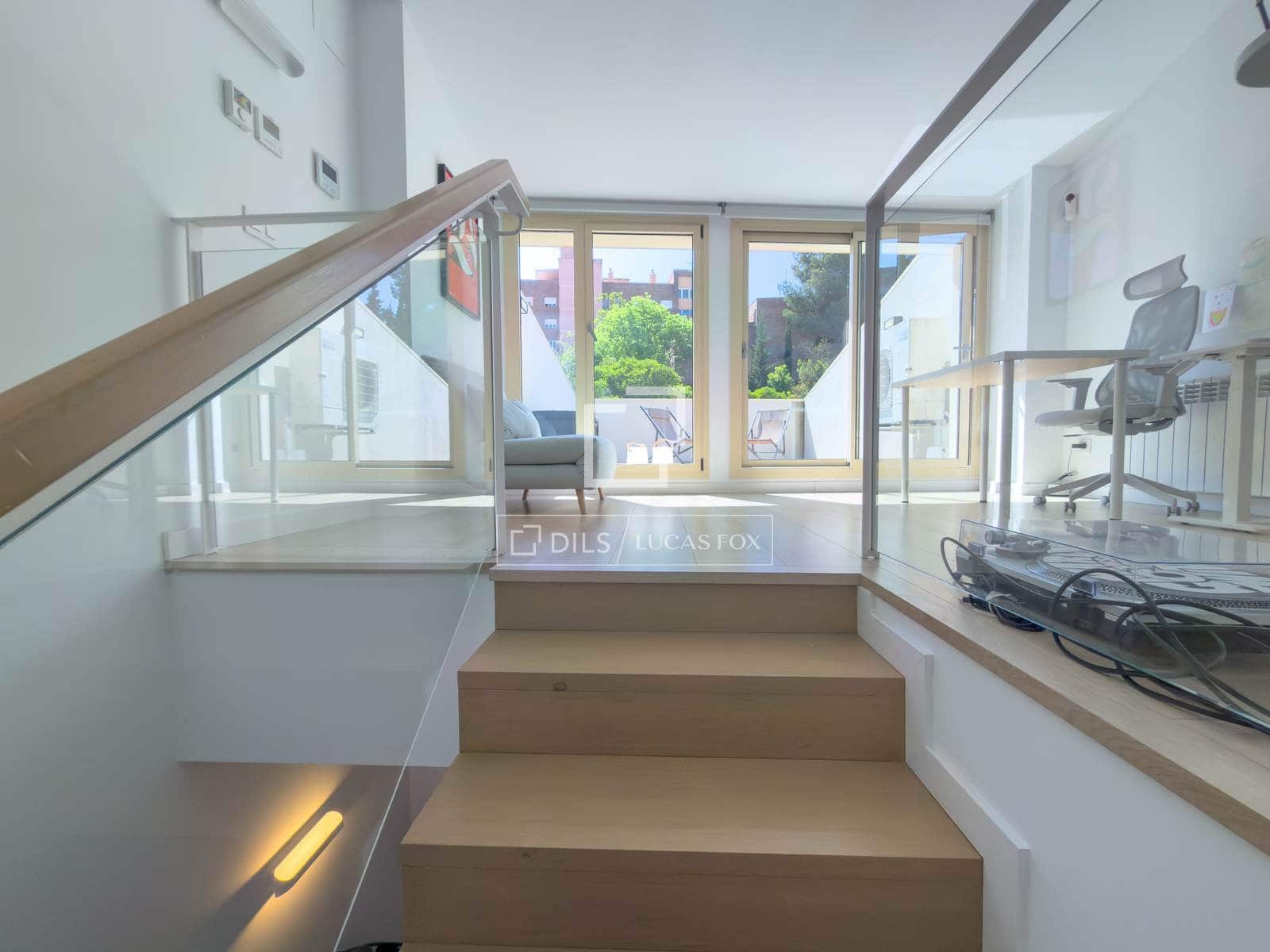 4 bedroom Villa for sale in Sant Just Desvern with pool garage - € 1,200,000 (Ref: 9816363)