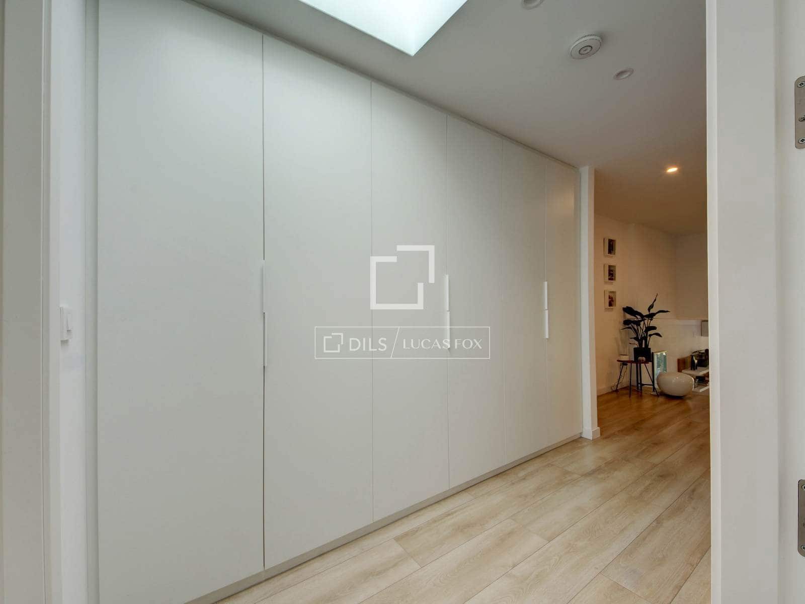 4 bedroom Villa for sale in Sant Just Desvern with pool garage - € 1,200,000 (Ref: 9816363)