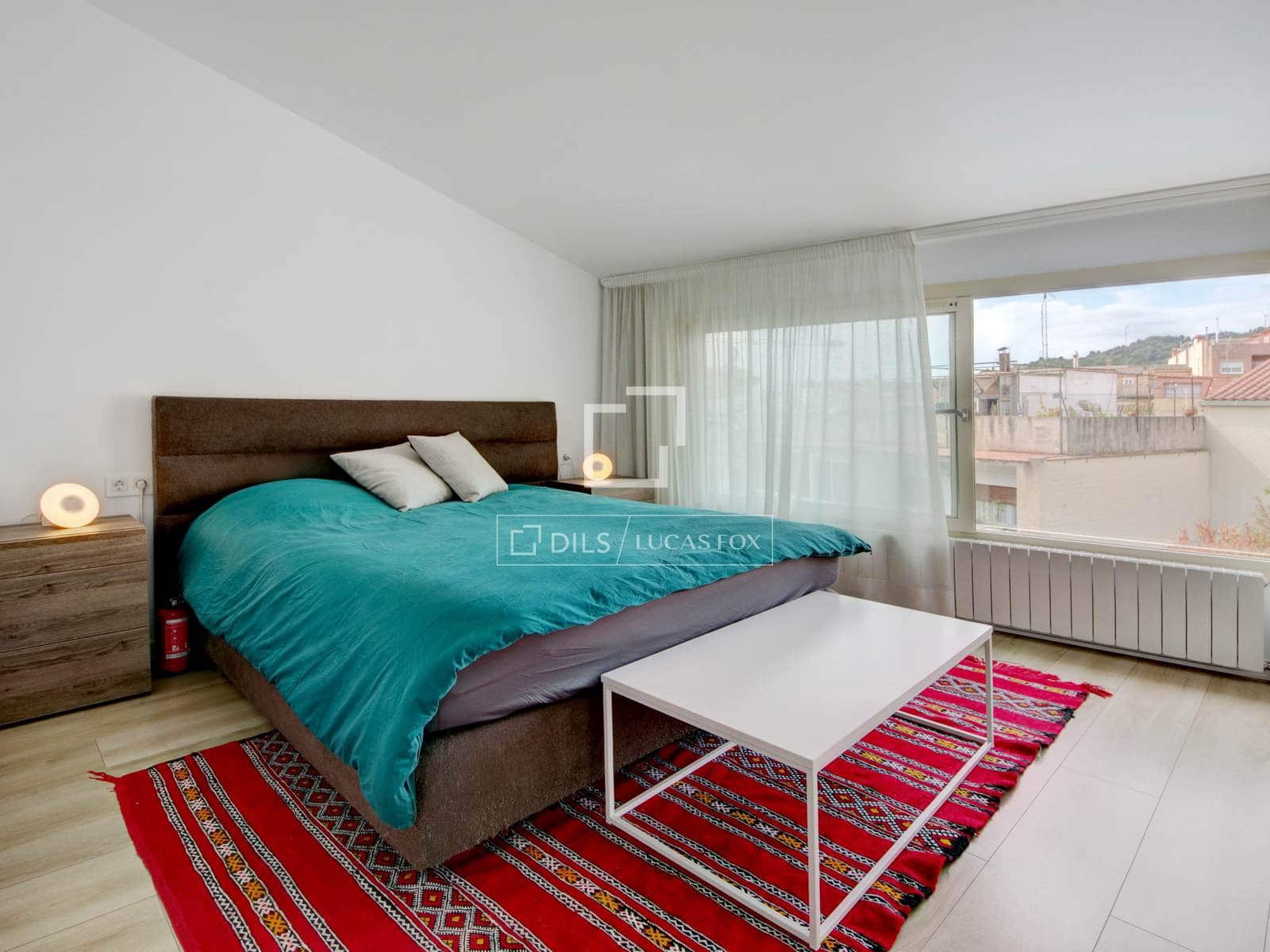 4 bedroom Villa for sale in Sant Just Desvern with pool garage - € 1,200,000 (Ref: 9816363)