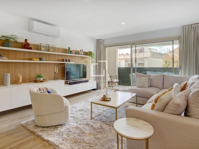 4 slaapkamer Villa te koop in Sant Just Desvern met zwembad garage - € 1.200.000 (Ref: 9816363)