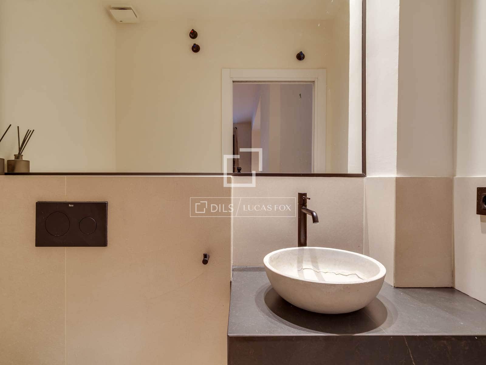 2 slaapkamer Appartement te koop in Barcelona stad - € 515.000 (Ref: 9816485)