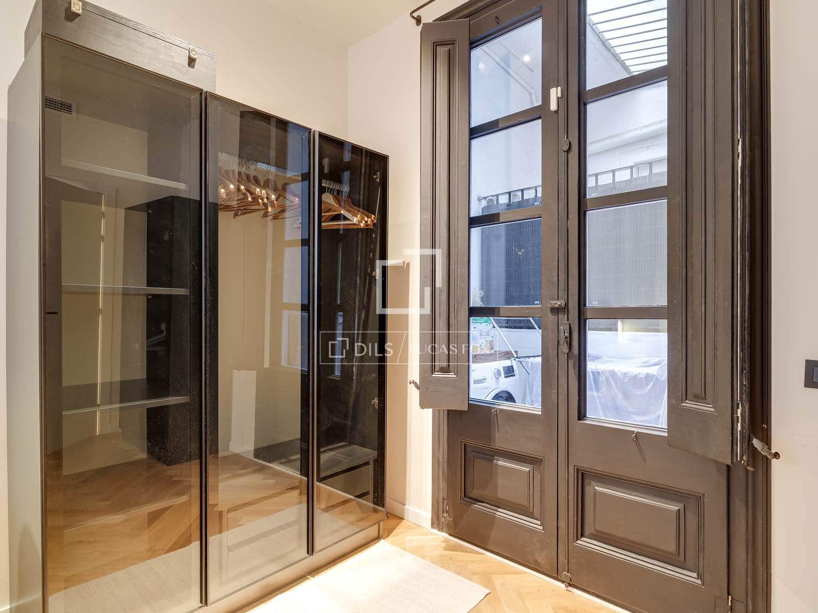 2 slaapkamer Appartement te koop in Barcelona stad - € 515.000 (Ref: 9816485)
