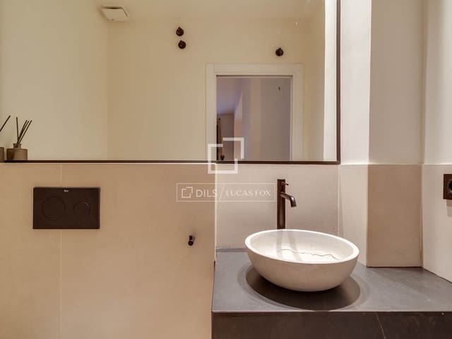 2 slaapkamer Appartement te koop in Barcelona stad - € 515.000 (Ref: 9816485)