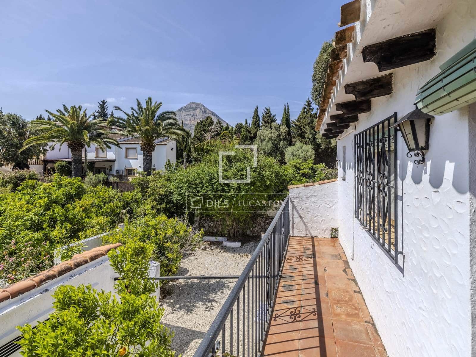 2 sypialnia Willa na sprzedaż w Javea / Xabia z garażem - 349 000 € (Ref: 9816486)