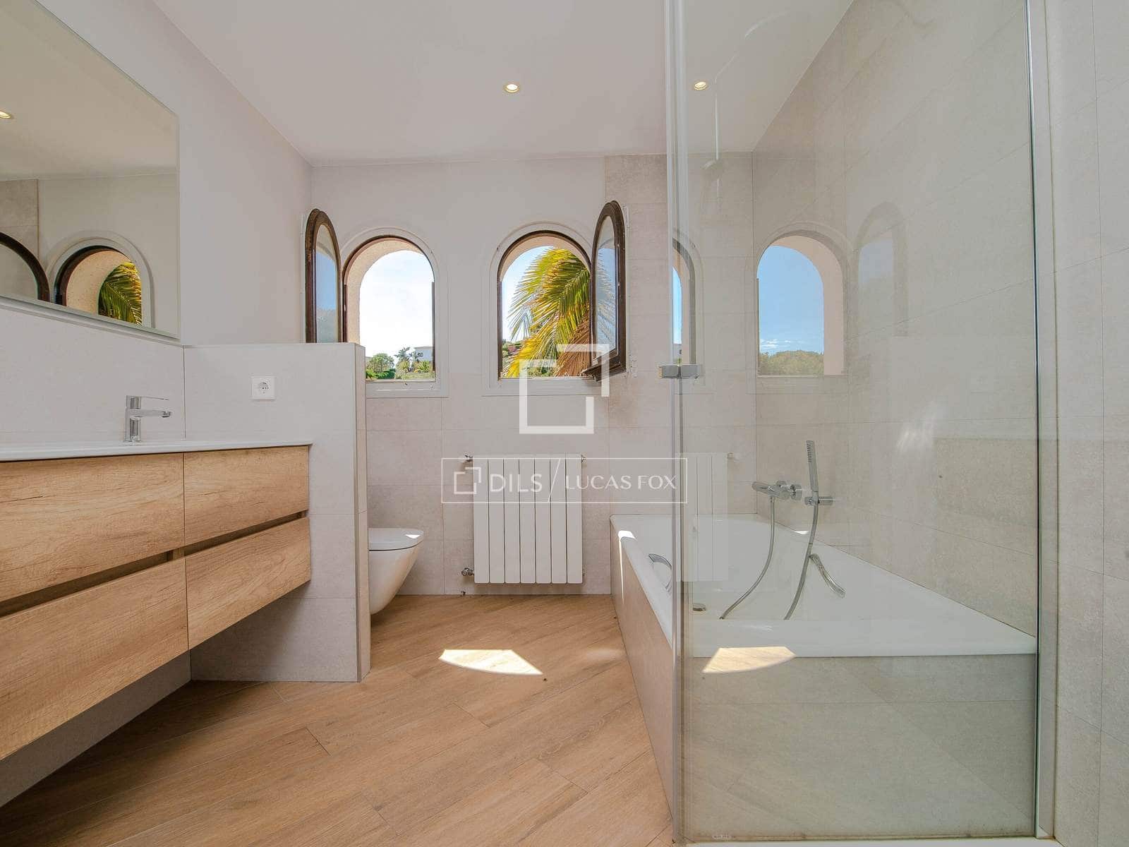 4 Zimmer Villa zu verkaufen in Platja d'Aro mit Pool Garage - 865.000 € (Ref: 9816488)