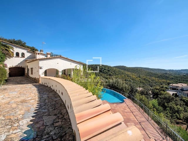 4 Zimmer Villa zu verkaufen in Platja d'Aro, Castell-Platja d'Aro mit Pool Garage - 865.000 € (Ref: 9816488)