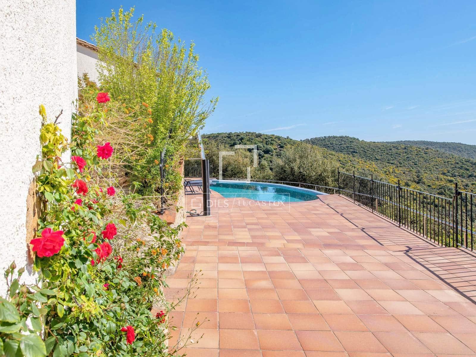 4 Zimmer Villa zu verkaufen in Platja d'Aro mit Pool Garage - 865.000 € (Ref: 9816488)