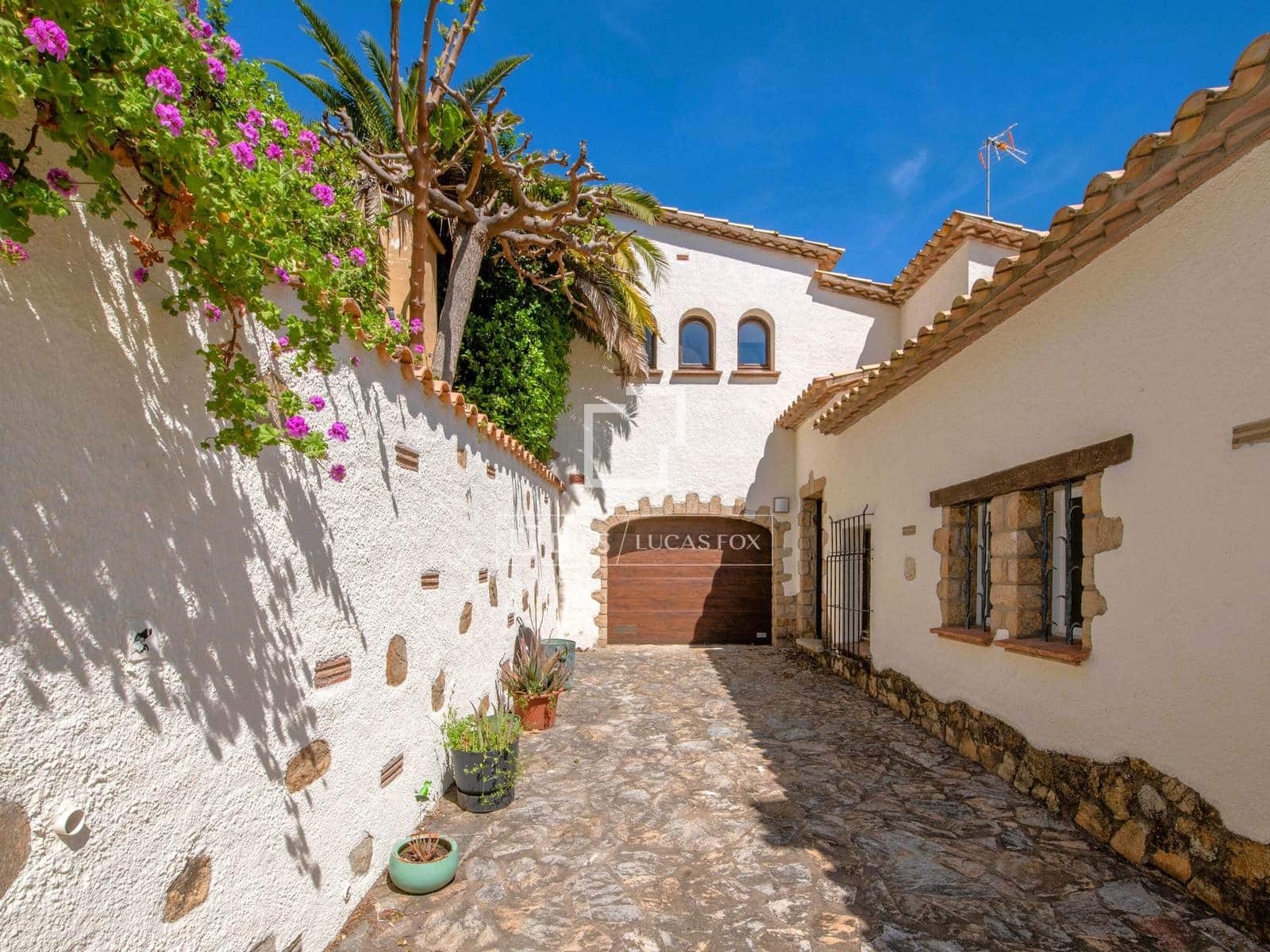 4 Zimmer Villa zu verkaufen in Platja d'Aro mit Pool Garage - 865.000 € (Ref: 9816488)