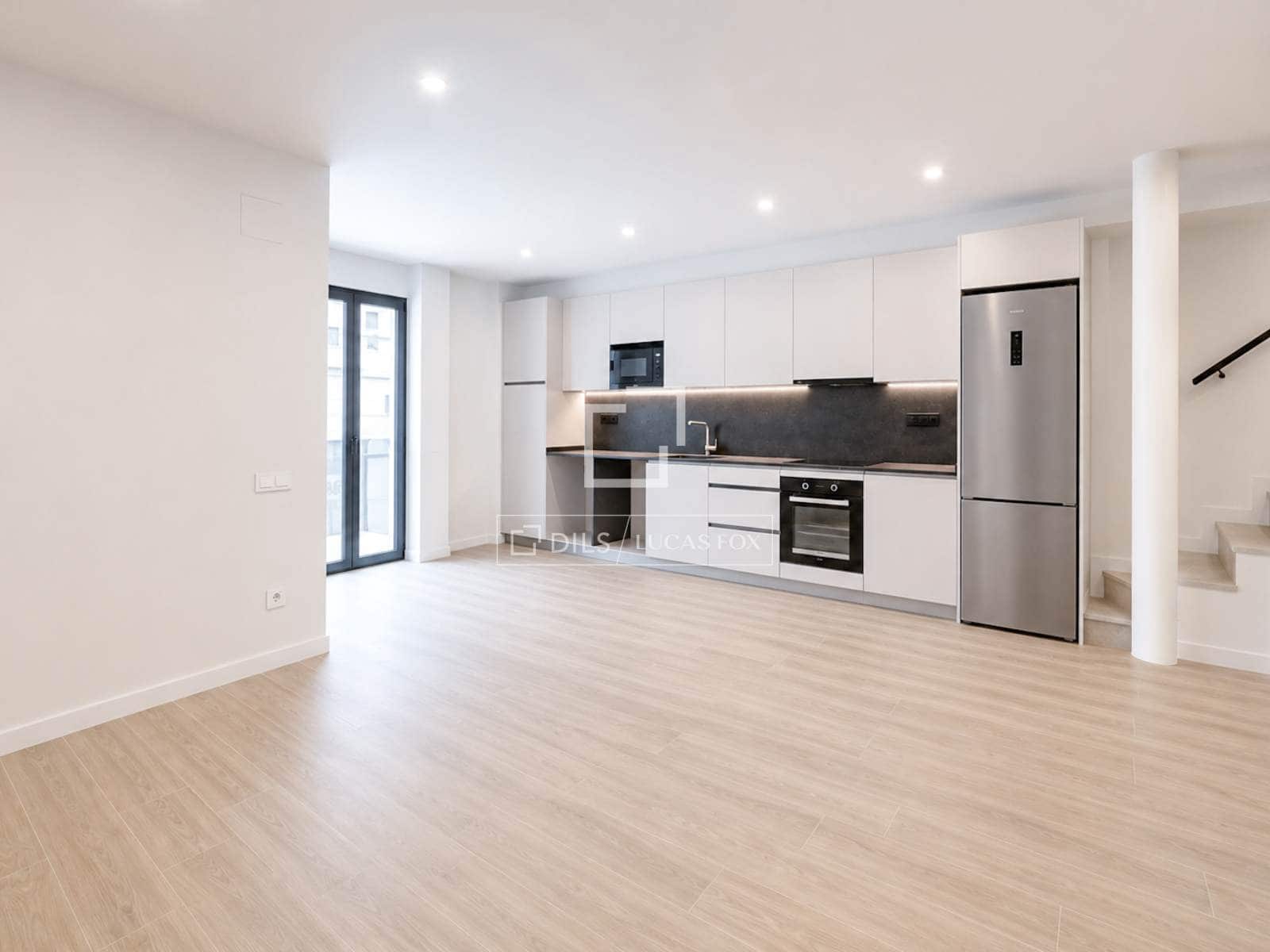 3 bedroom Penthouse for sale in Sitges - € 970,000 (Ref: 9816599)