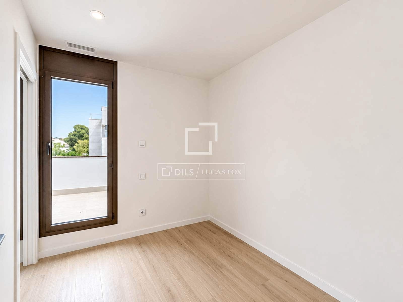 3 bedroom Penthouse for sale in Sitges - € 970,000 (Ref: 9816599)