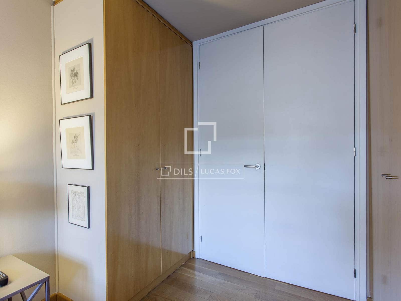 2 Zimmer Penthouse zu vermieten in Valencia Stadt - 3.500 € (Ref: 9816603)