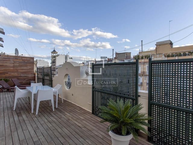 2 Zimmer Penthouse zu vermieten in València Stadt - 3.500 € (Ref: 9816603)