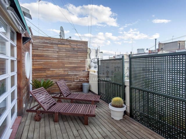 2 Zimmer Penthouse zu vermieten in València Stadt - 3.500 € (Ref: 9816603)