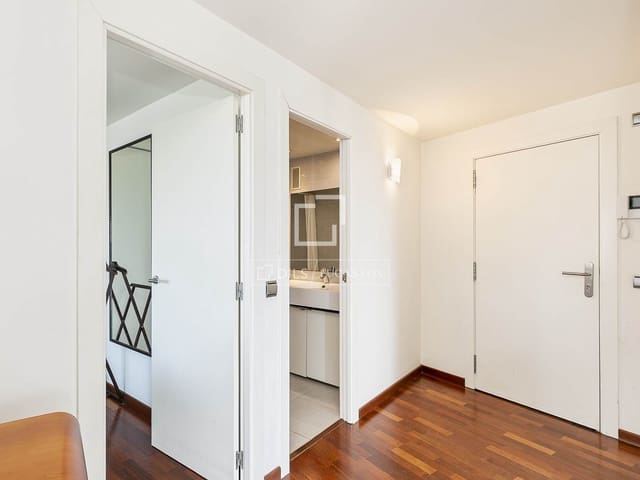 2 bedroom Apartment for sale in Barcelona city - € 645,000 (Ref: 9818452)