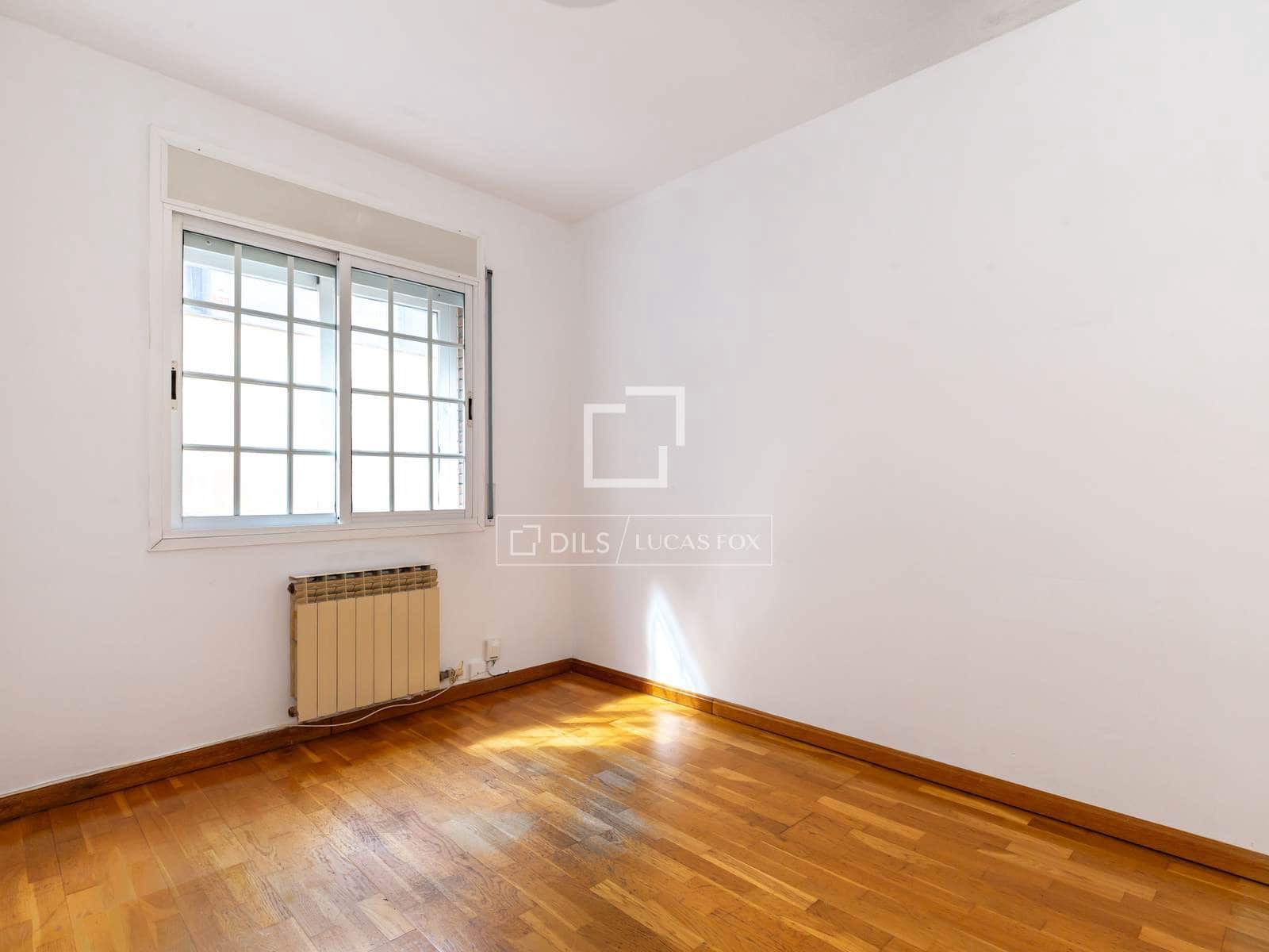 4 slaapkamer Appartement te koop in Sant Just Desvern met garage - € 650.000 (Ref: 9818697)