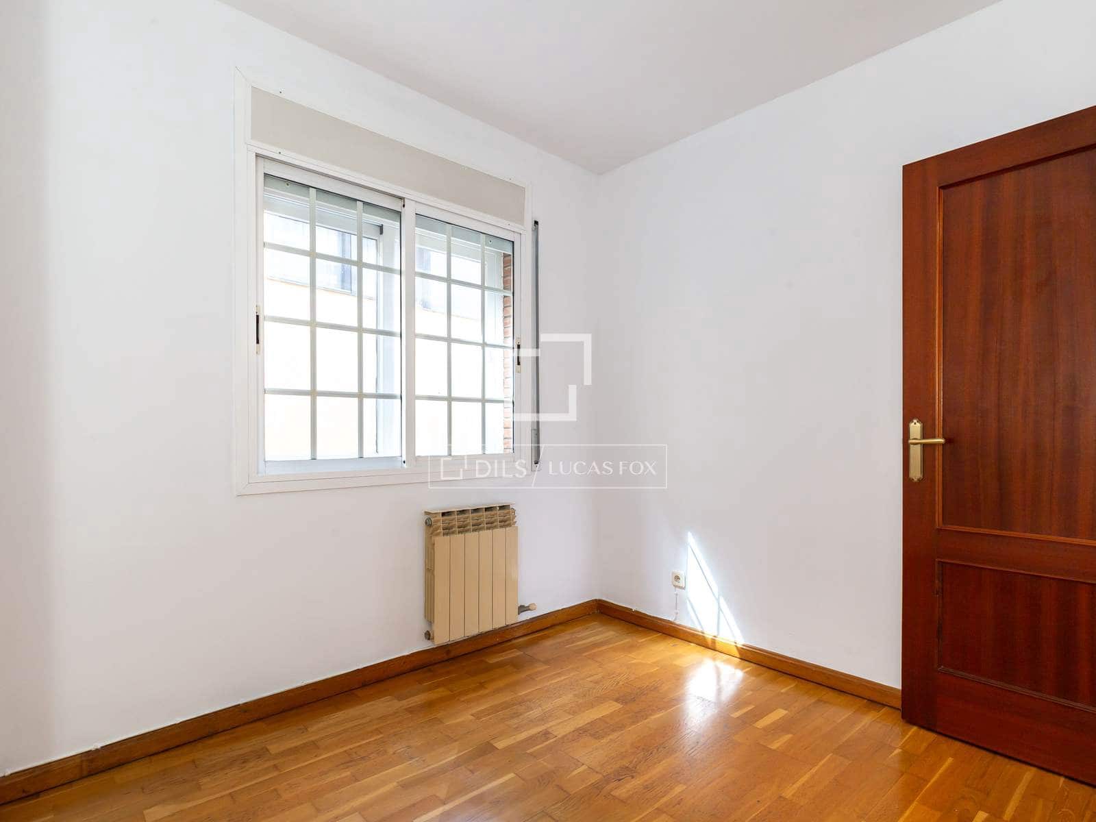 4 slaapkamer Appartement te koop in Sant Just Desvern met garage - € 650.000 (Ref: 9818697)