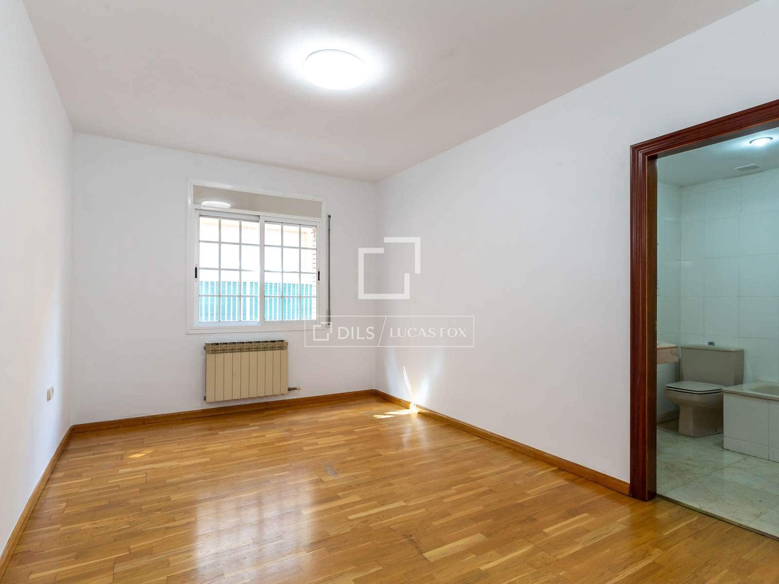 4 slaapkamer Appartement te koop in Sant Just Desvern met garage - € 650.000 (Ref: 9818697)