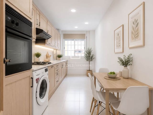 4 slaapkamer Appartement te koop in Sant Just Desvern met garage - € 650.000 (Ref: 9818697)