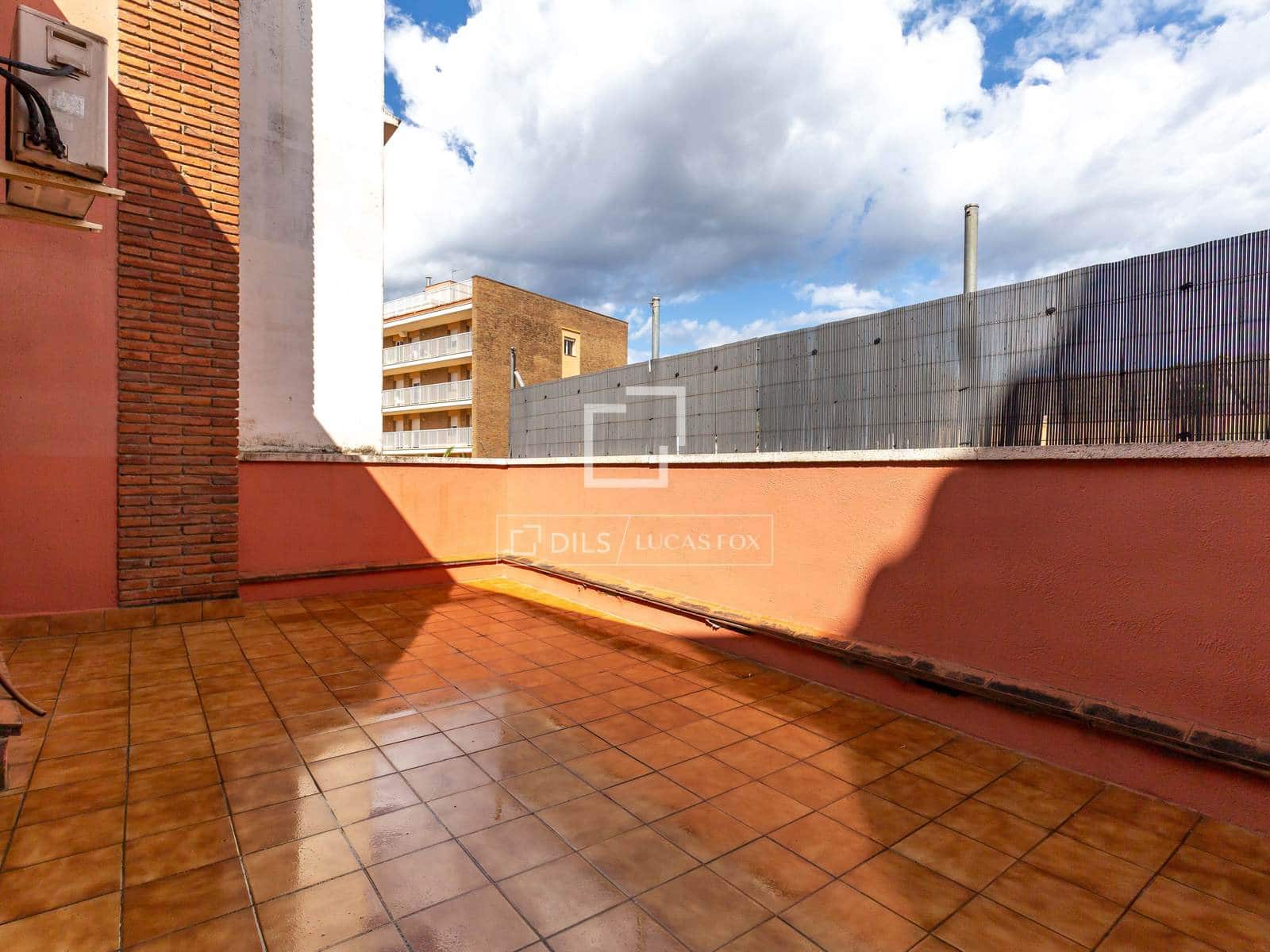 4 slaapkamer Appartement te koop in Sant Just Desvern met garage - € 650.000 (Ref: 9818697)