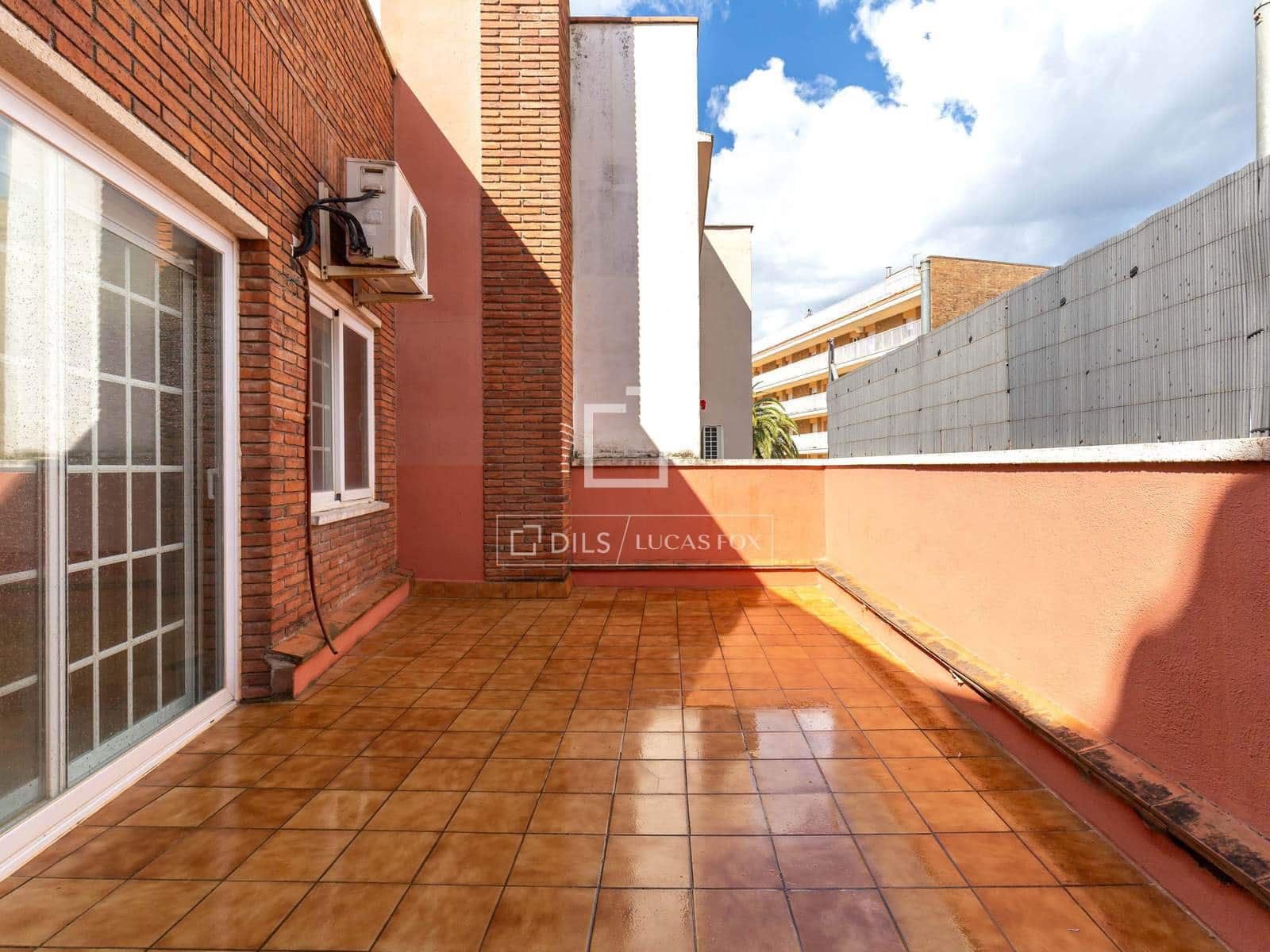 4 slaapkamer Appartement te koop in Sant Just Desvern met garage - € 650.000 (Ref: 9818697)