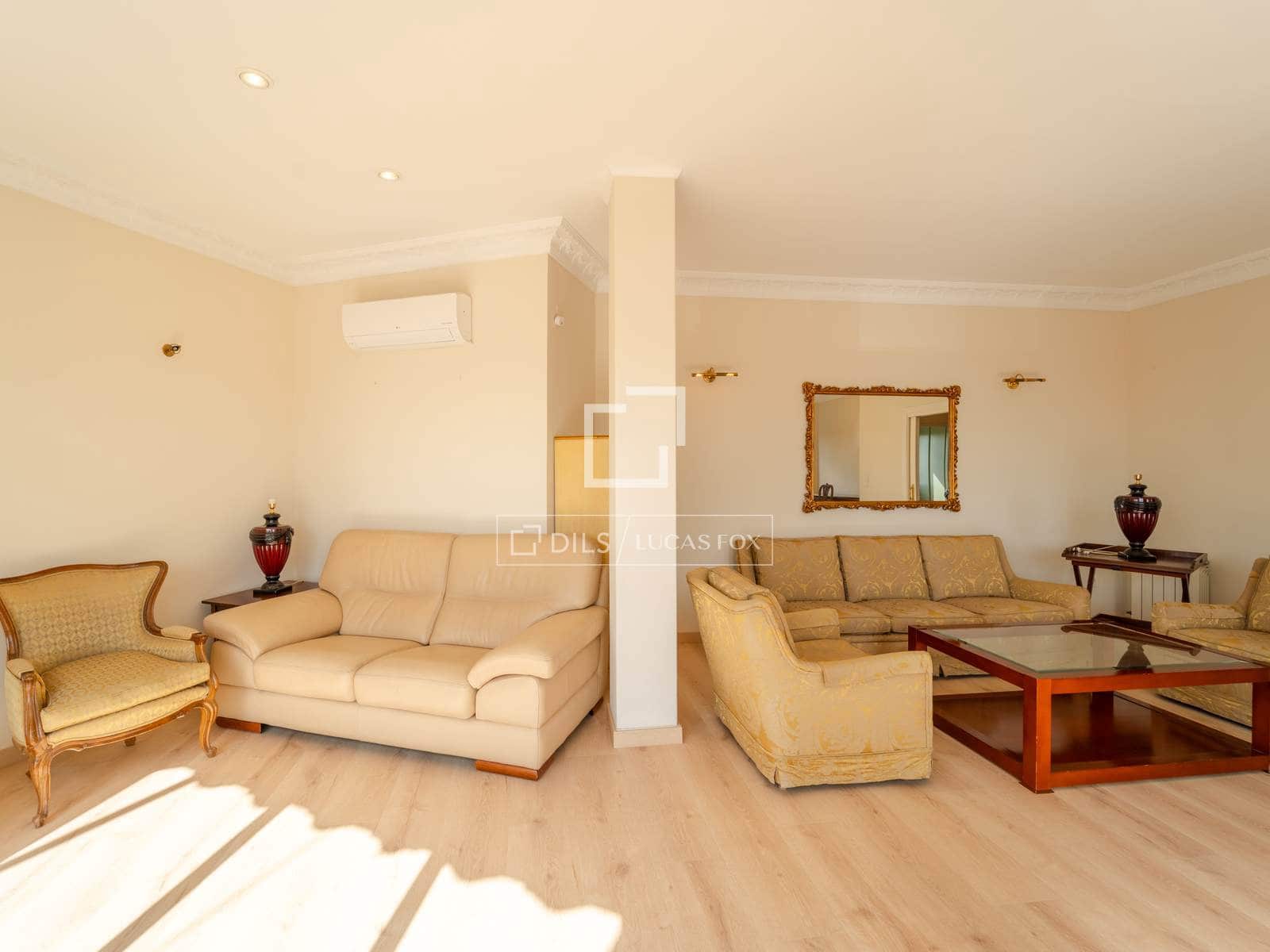3 slaapkamer Penthouse te huur in Valencia stad - € 3.800 (Ref: 9819154)