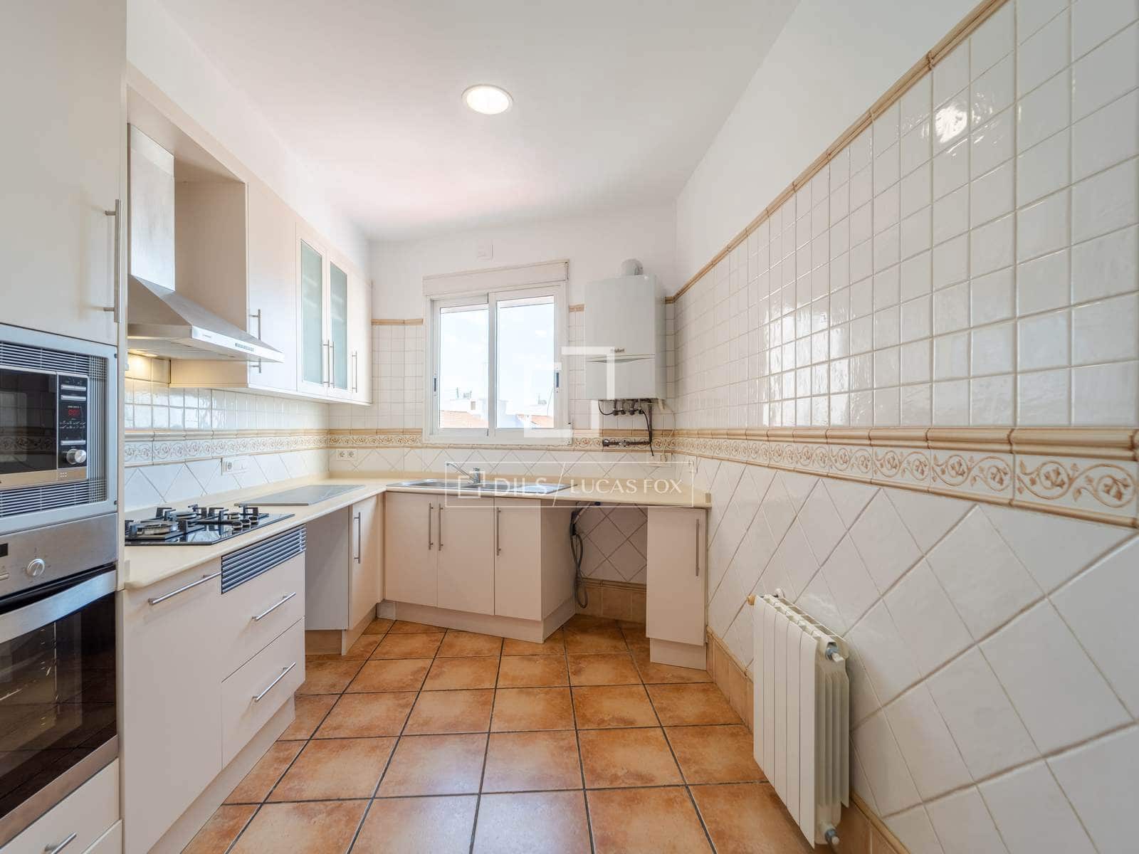 3 slaapkamer Penthouse te huur in Valencia stad - € 3.800 (Ref: 9819154)