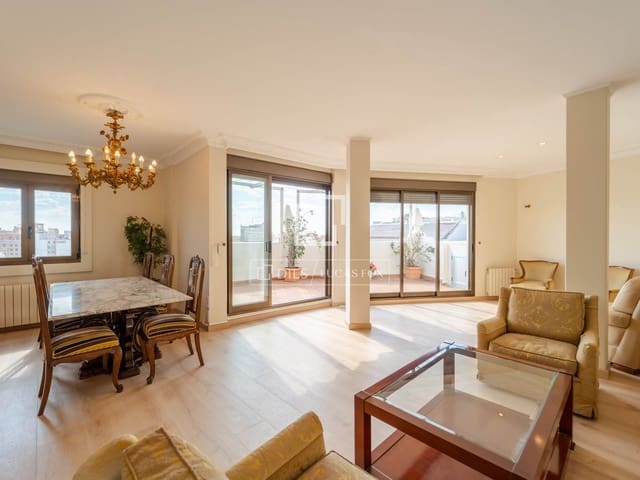 3 slaapkamer Penthouse te huur in Valencia stad - € 3.800 (Ref: 9819154)