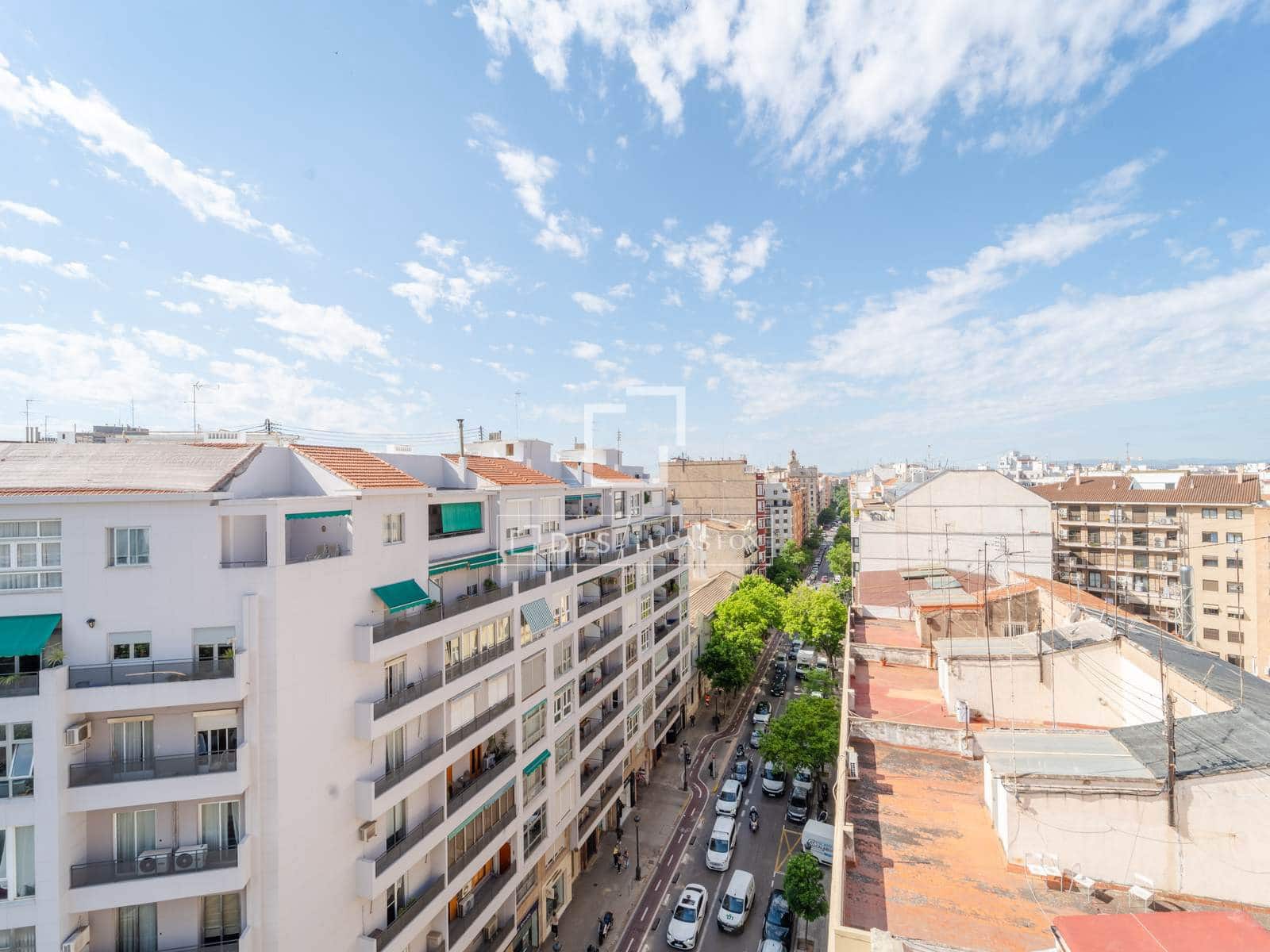 3 slaapkamer Penthouse te huur in Valencia stad - € 3.800 (Ref: 9819154)