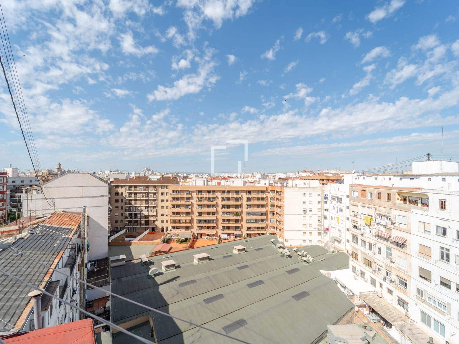 3 slaapkamer Penthouse te huur in Valencia stad - € 3.800 (Ref: 9819154)