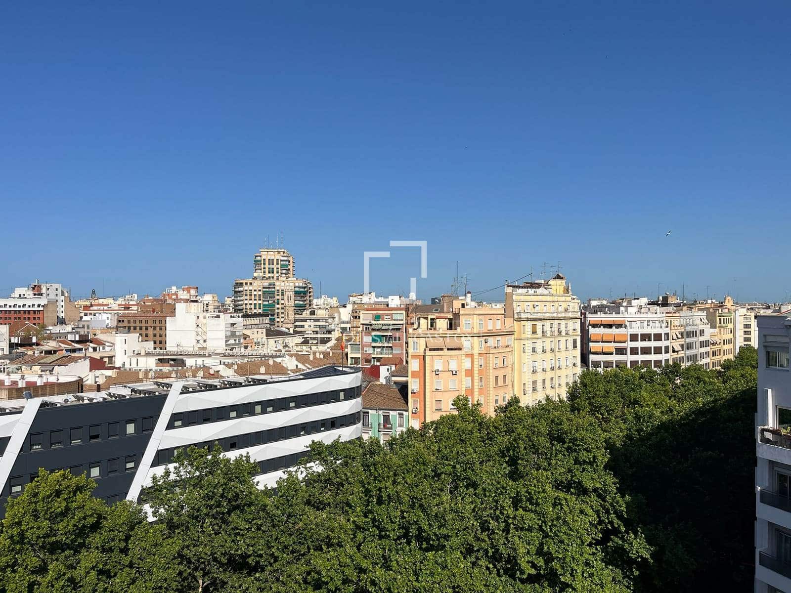 3 Zimmer Penthouse zu vermieten in Valencia Stadt - 3.300 € (Ref: 9819154)