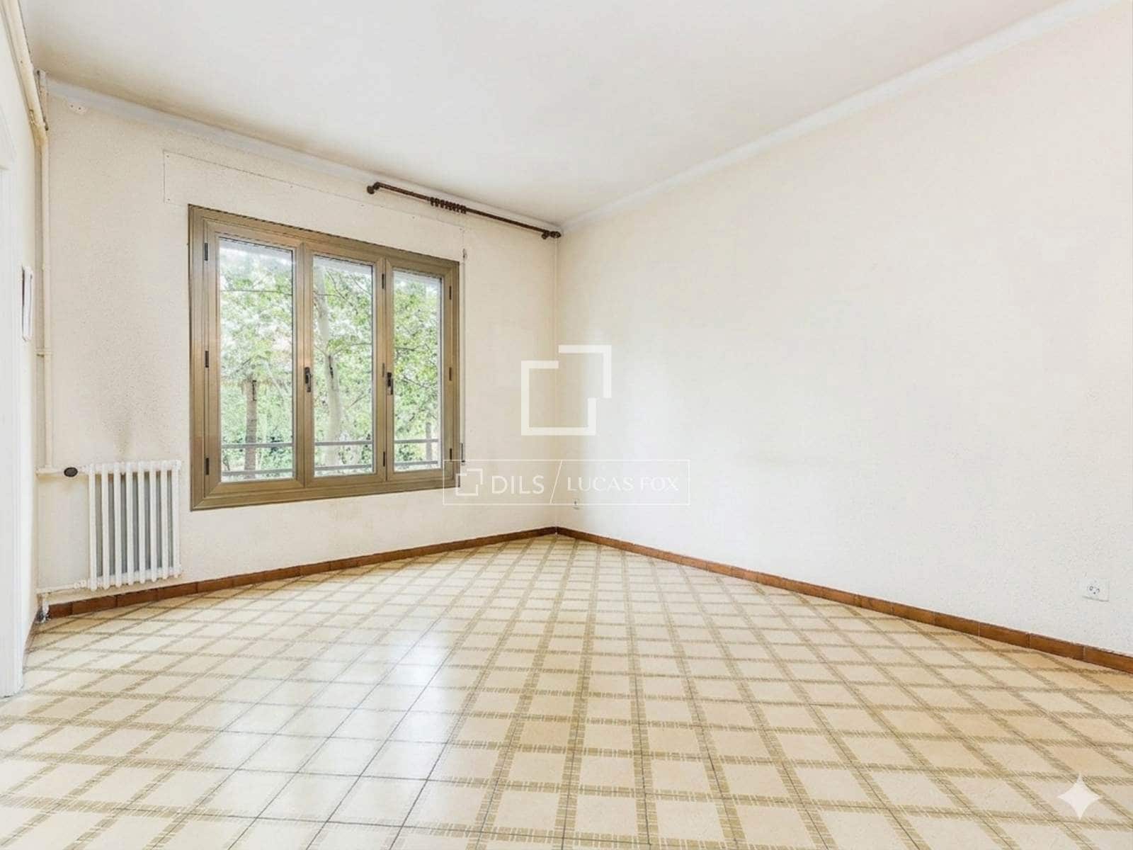Apartamento de 6 habitaciones en Barcelona ciudad en venta - 950.000 € (Ref: 9819299)