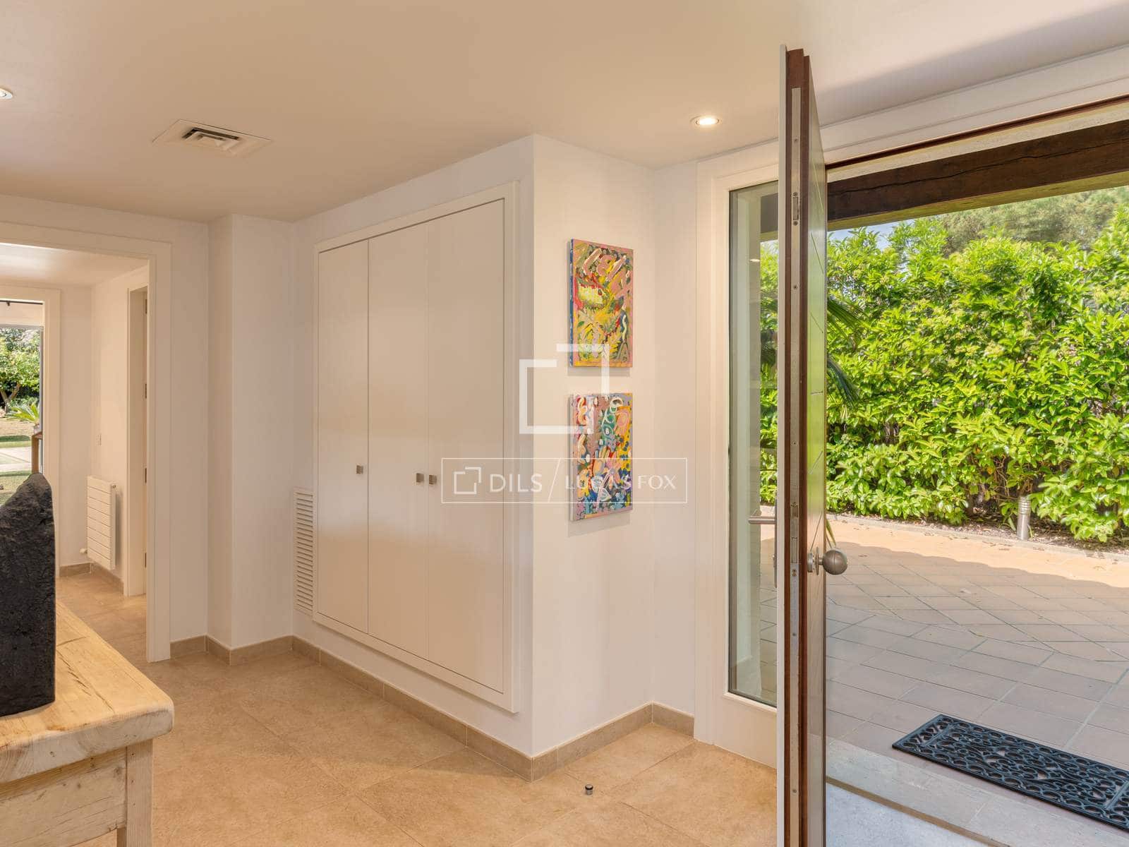 5 slaapkamer Villa te koop in Mont-ras met zwembad garage - € 1.275.000 (Ref: 9819300)