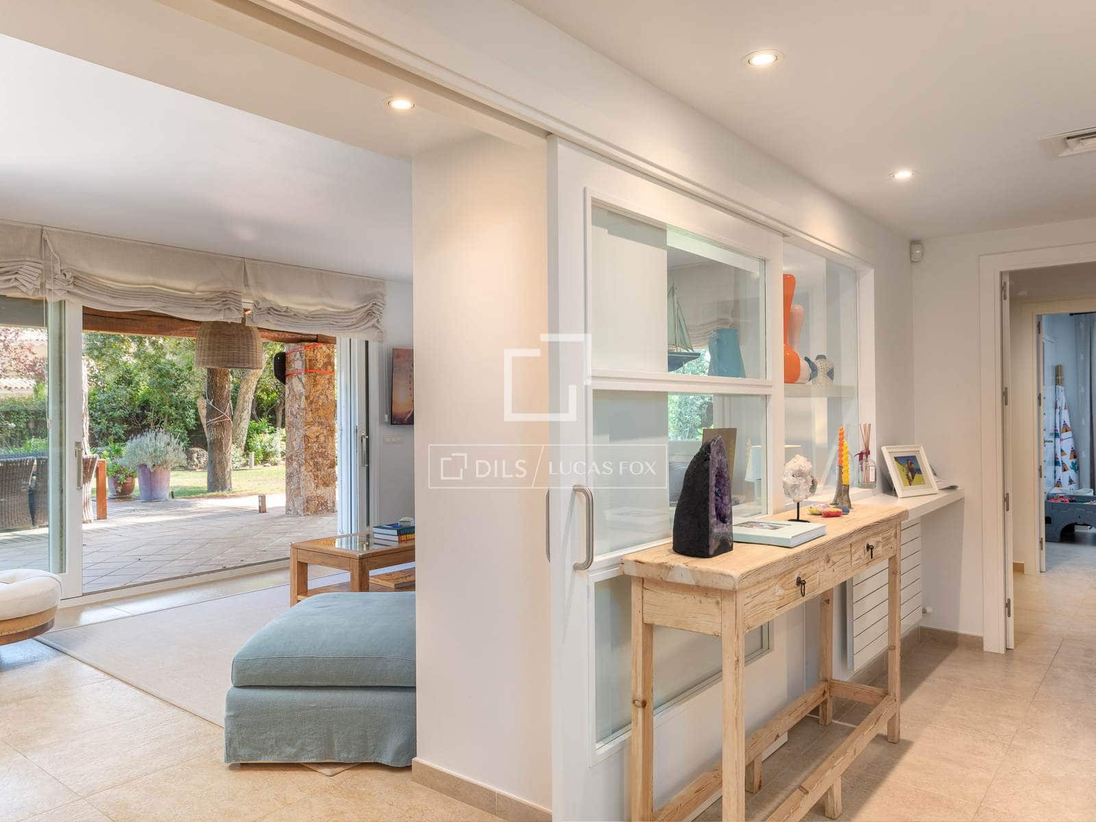 5 slaapkamer Villa te koop in Mont-ras met zwembad garage - € 1.275.000 (Ref: 9819300)