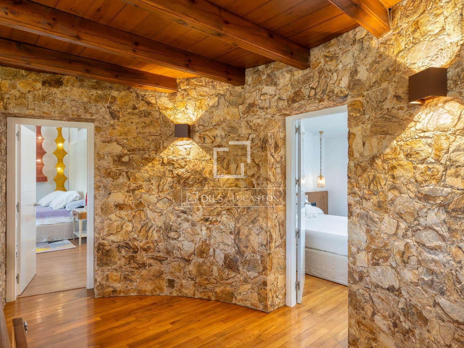 5 slaapkamer Villa te koop in Mont-ras met zwembad garage - € 1.275.000 (Ref: 9819300)