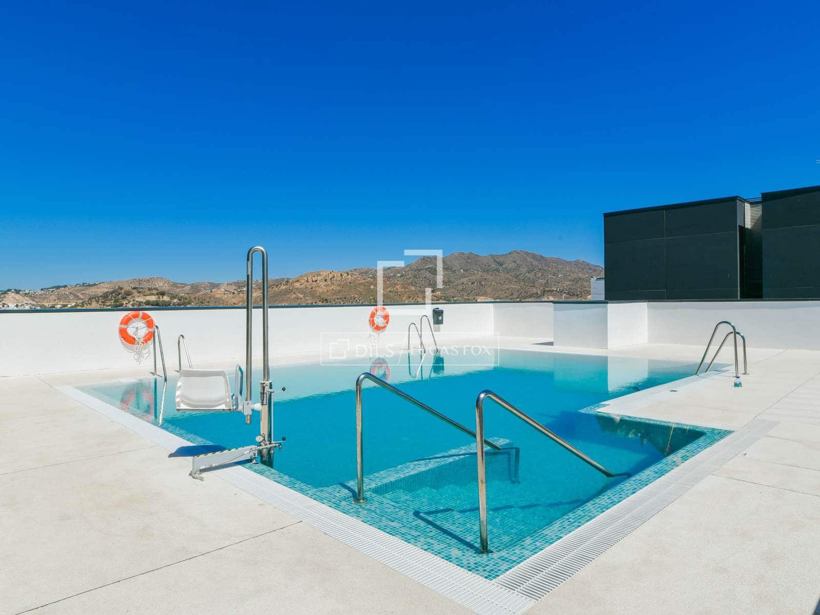 2 soverom Leilighet til leie i Malaga by med svømmebasseng garasje - € 1 700 (Ref: 9819301)